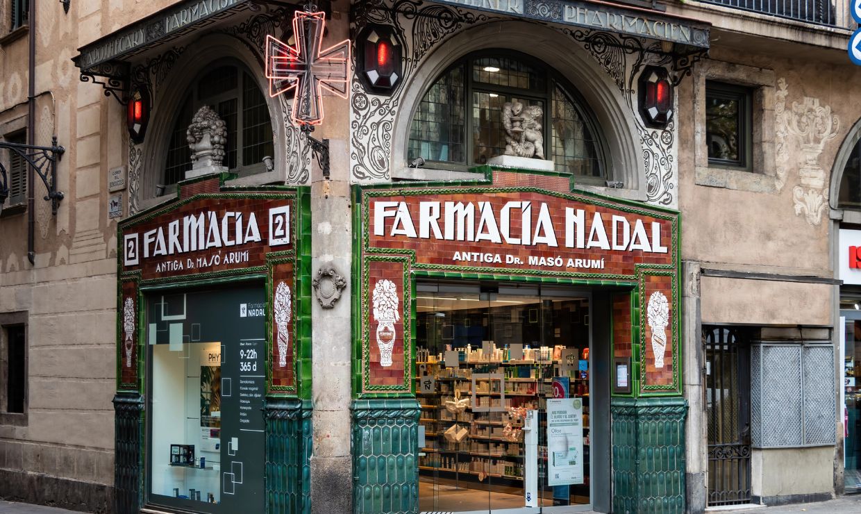 Cataluña inicia la reforma integral de su Ley de Ordenación Farmacéutica tras más de tres décadas